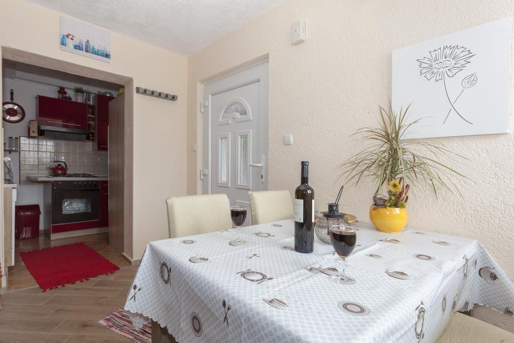 Apartment Mario Dramalj Extérieur photo